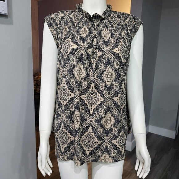 HK Works London  - Sleeveless shirt - Picture 1 of 7